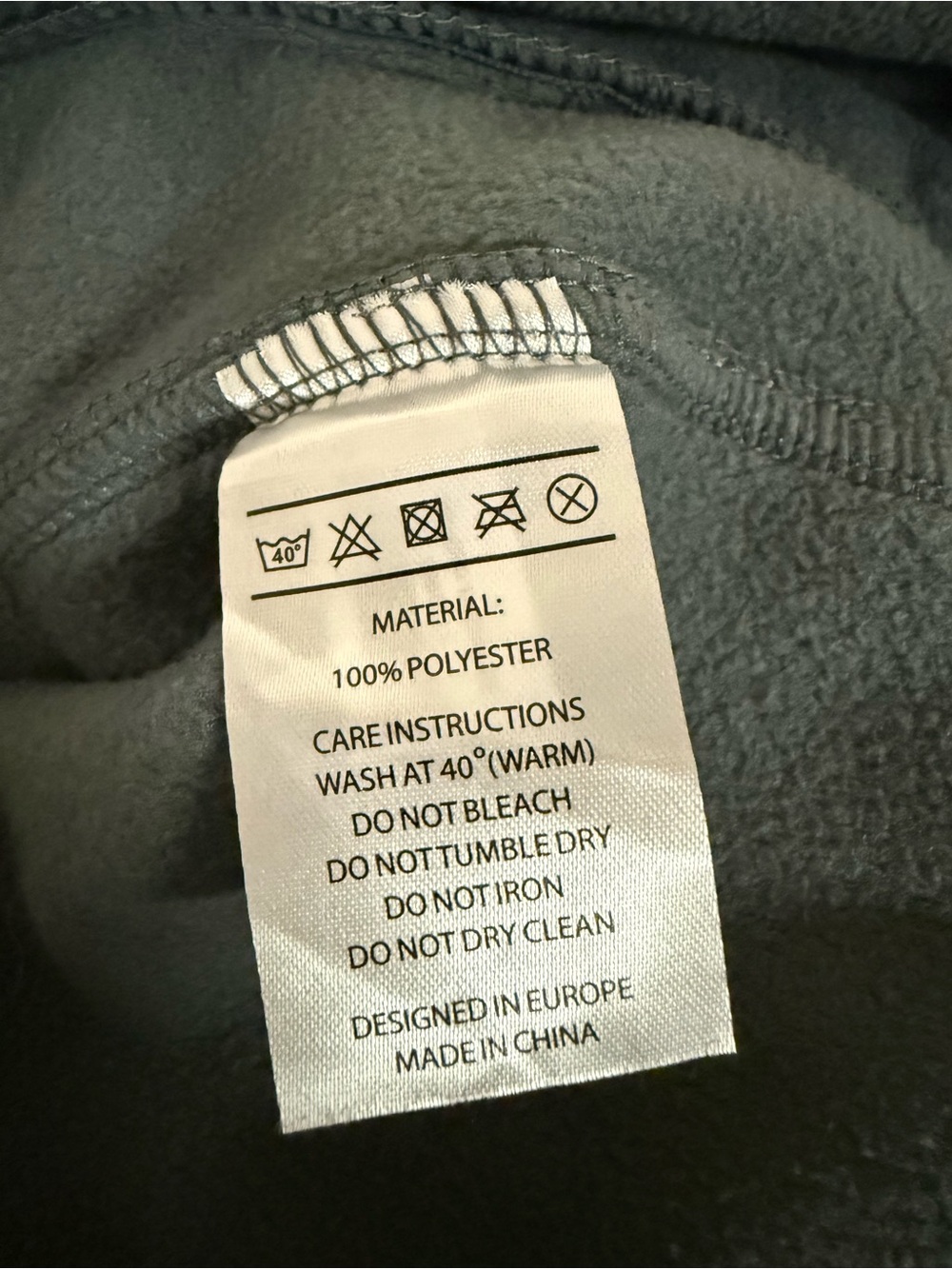 Baerskin Men's Hooded Performance Fleece Jacket in Gray - Picture 7 of 9